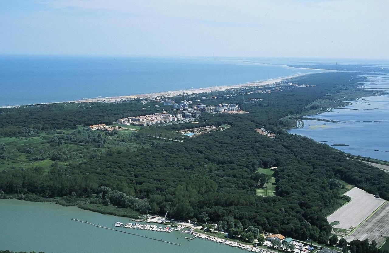 Tize Village Розолина Екстериор снимка