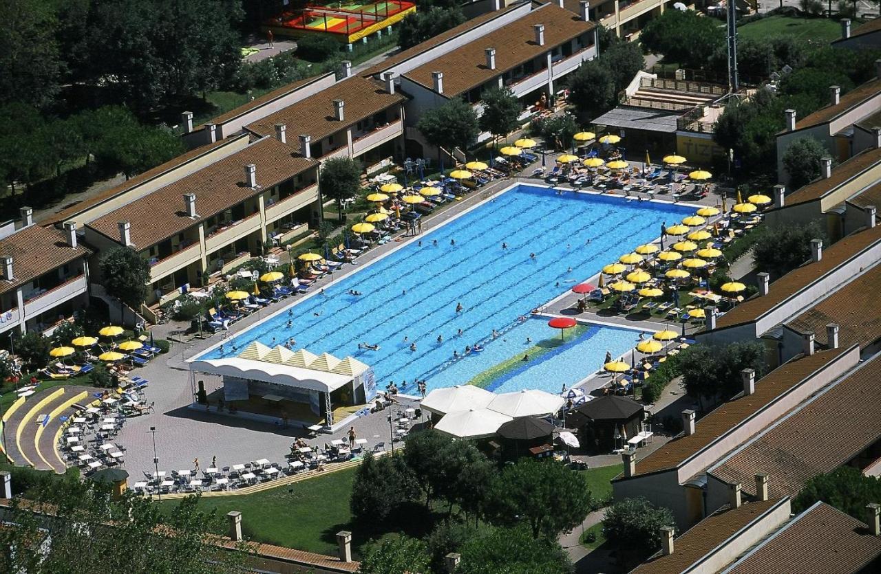 Tize Village Розолина Екстериор снимка