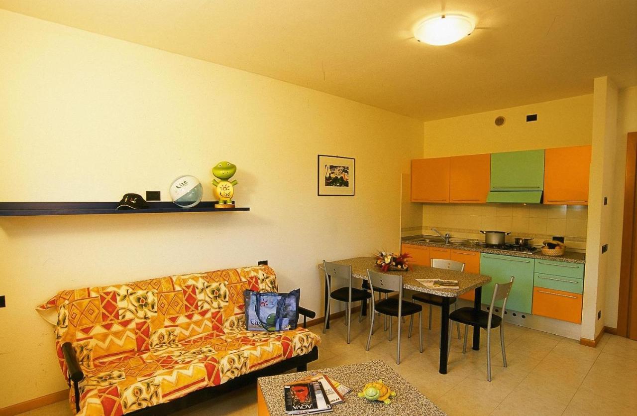 Tize Village Розолина Екстериор снимка