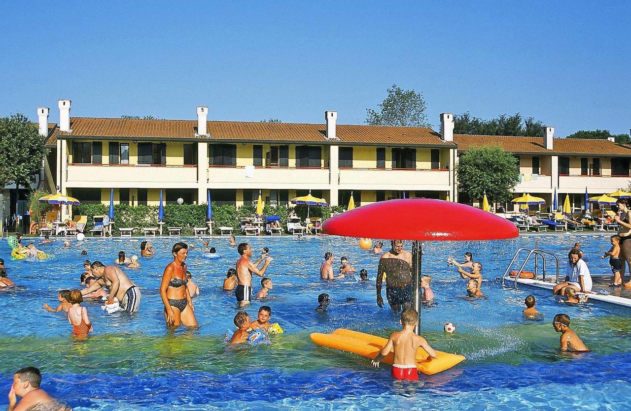 Tize Village Розолина Екстериор снимка